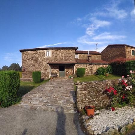 Casa O Castelo En Touro别墅 外观 照片