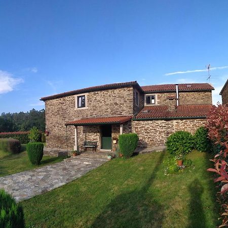 Casa O Castelo En Touro别墅 外观 照片