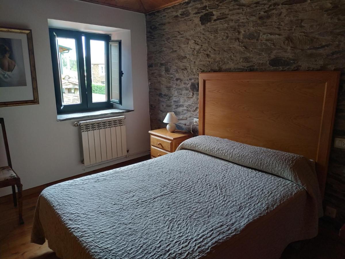 Casa O Castelo En Touro别墅 外观 照片